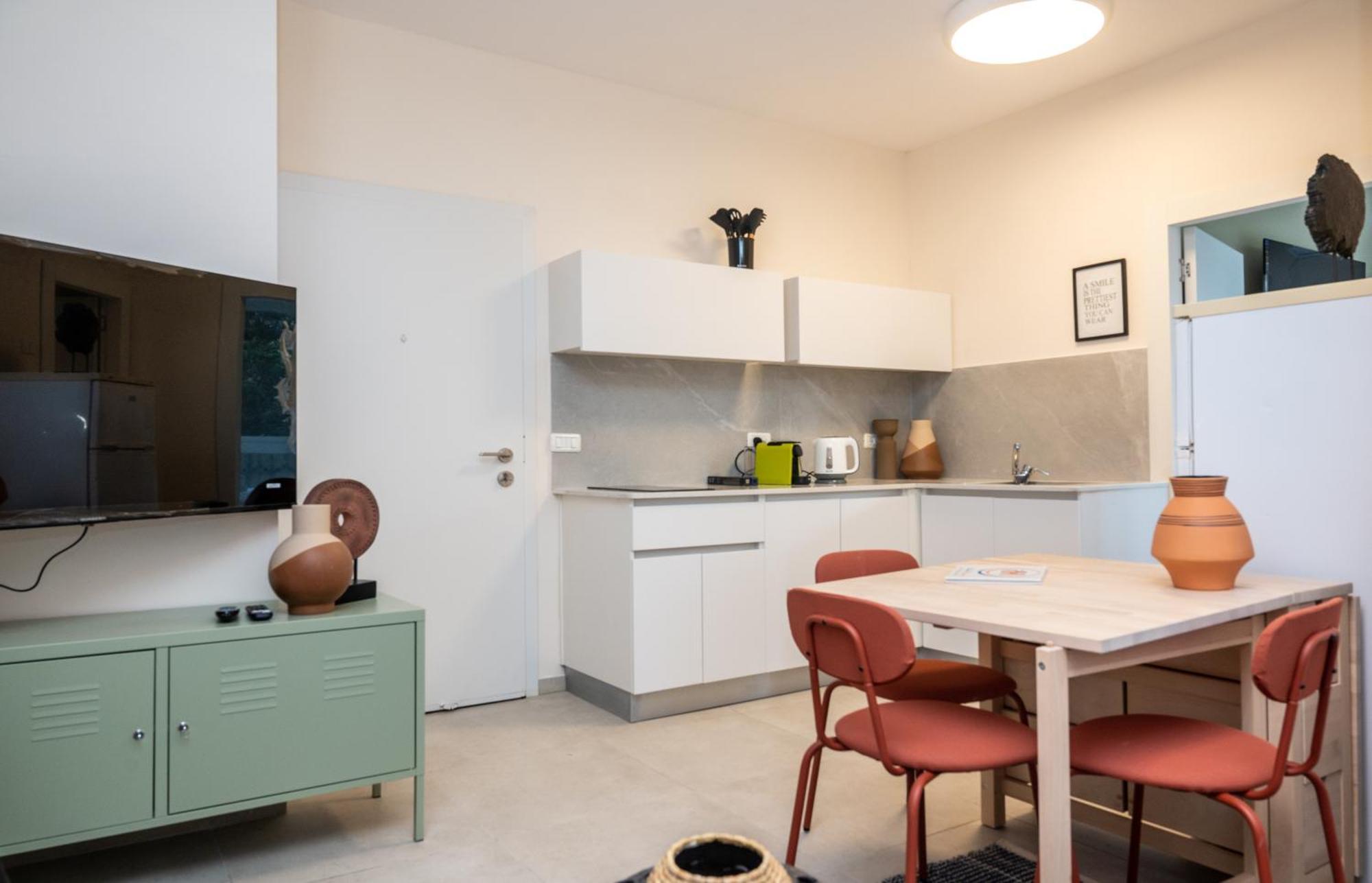 Eshkol Housing Haifa-Disraeli Urban & Business Boutique Apartments Complex Exteriör bild