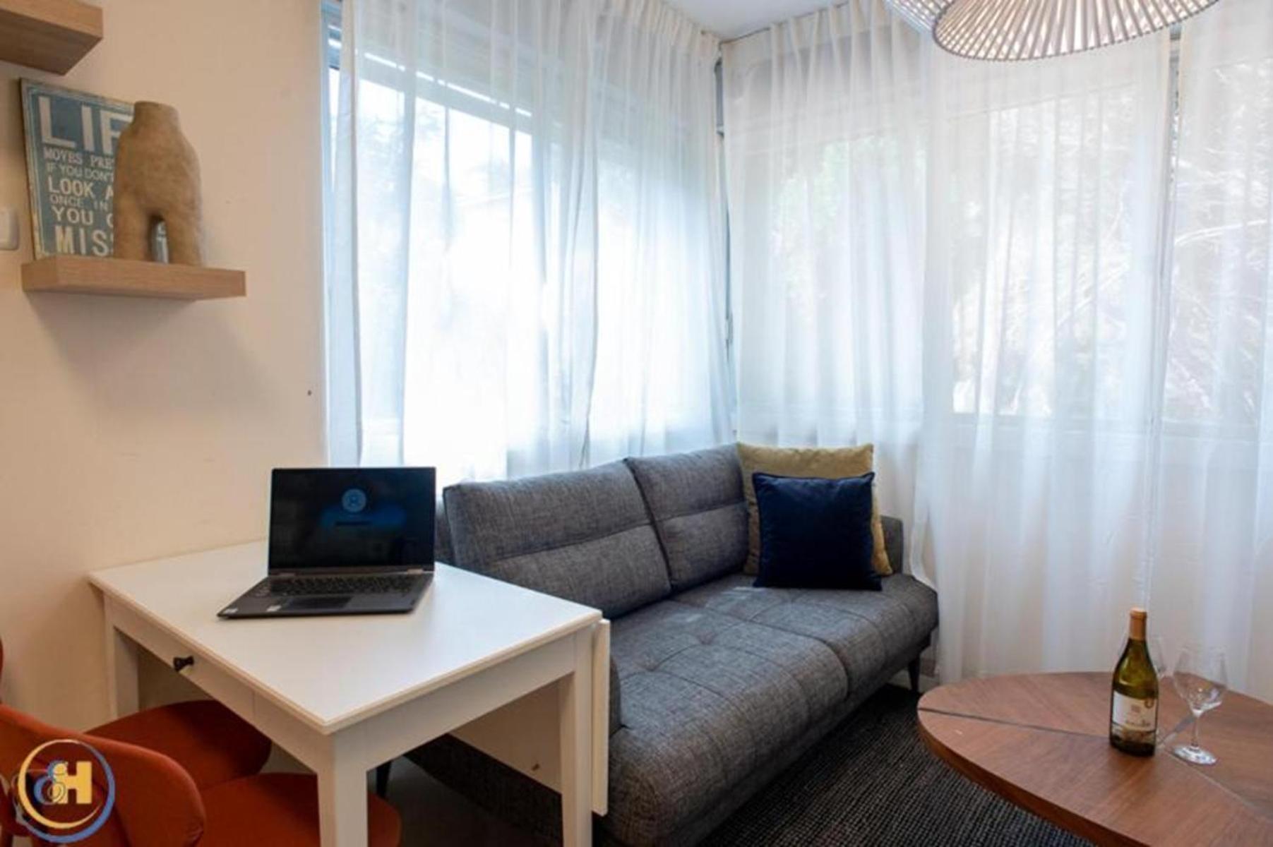 Eshkol Housing Haifa-Disraeli Urban & Business Boutique Apartments Complex Exteriör bild