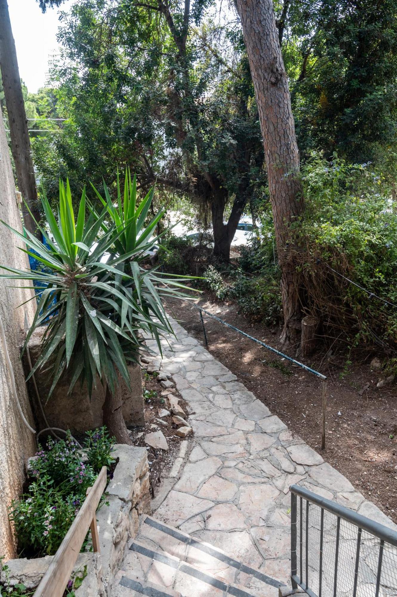 Eshkol Housing Haifa-Disraeli Urban & Business Boutique Apartments Complex Exteriör bild